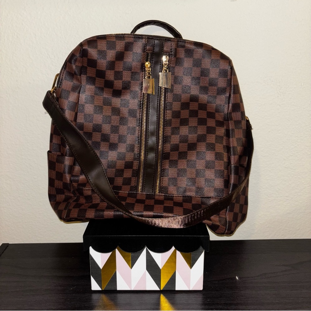 Brown Checkered Backpack w/ Wristlet